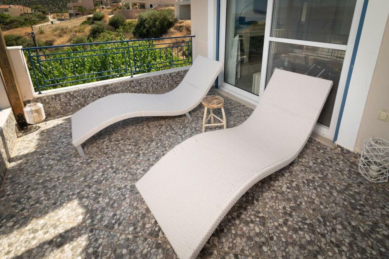Seaview Flat Steps To The Beach Karavostasi  Экстерьер фото